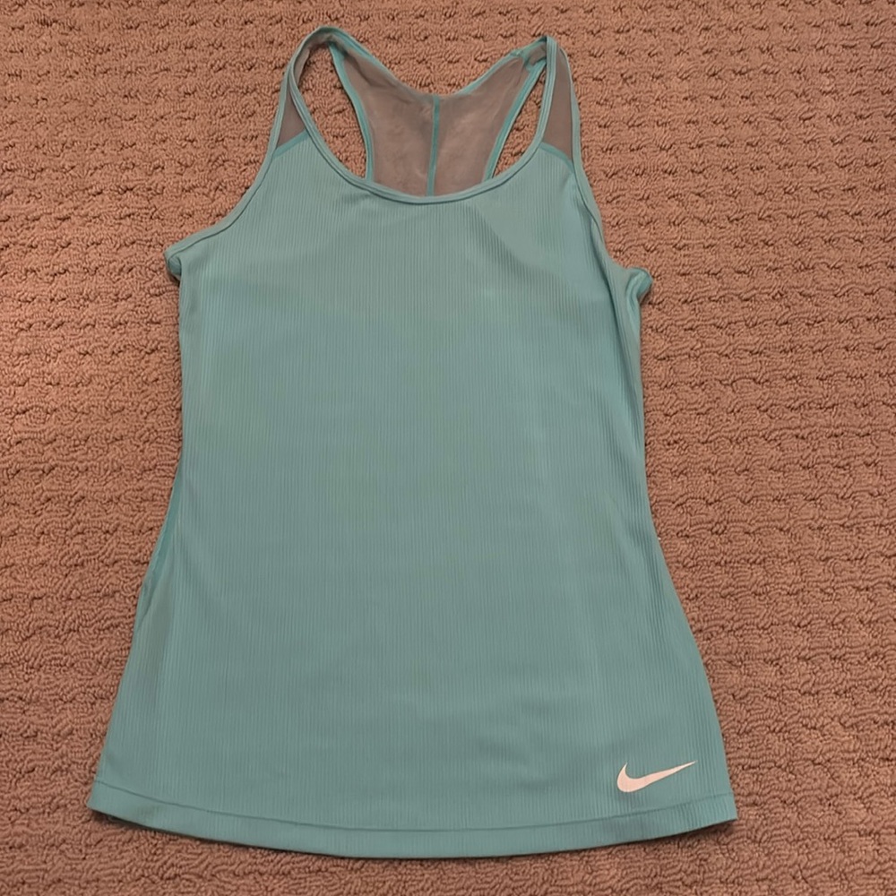 nike dri-fit tank top
